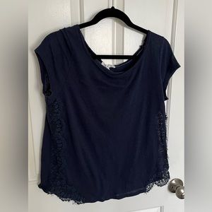 Aeropostale Large Top With Lace Detail